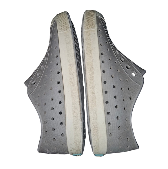 Native Shoes - Picture 3 of 7